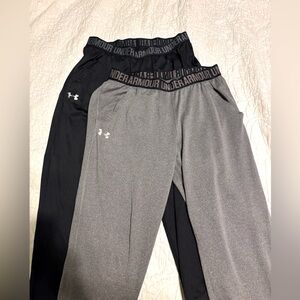 Under Armour Women’s ' Black and Gray Joggers- lot